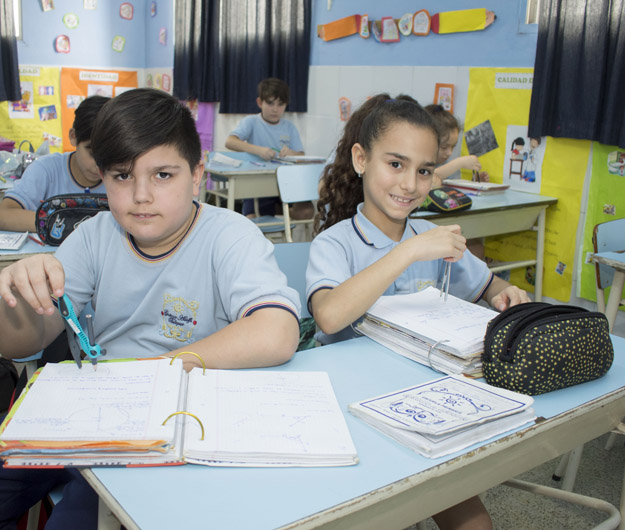 //escuelagustavoadolfobecquer.com/wp-content/uploads/2019/05/Becquer_66.jpg