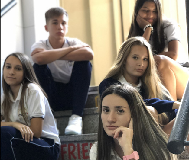//escuelagustavoadolfobecquer.com/wp-content/uploads/2019/05/IMG_3534-2.jpg